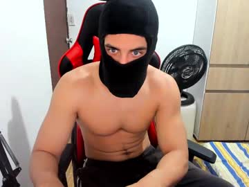 Calihotcaliente27 May 20, 2025 Chaturbate stream image
