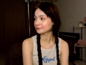 Milameow___ May 20, 2025 Chaturbate stream image