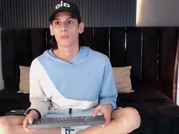 _Sweet_Boy_23 May 20, 2025 Chaturbate stream image