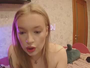 Divinerebecca May 20, 2025 Chaturbate stream image