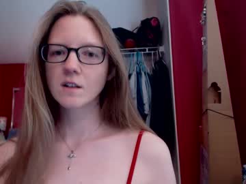 Angelicangel3 stream photo from May 20, 2025