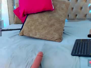 Candiegilson__ May 20, 2025 Chaturbate stream image