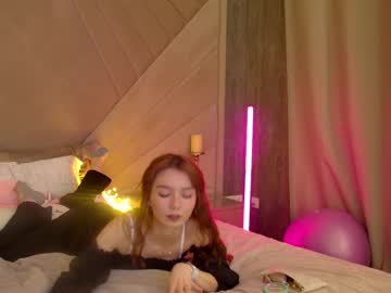 Vanessavien May 20, 2025 Chaturbate stream image