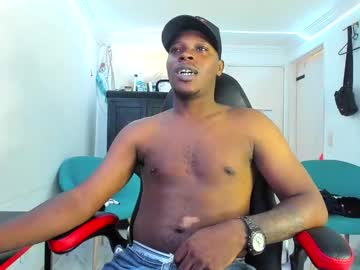 Corvis_Xnc0012 May 20, 2025 Chaturbate stream image