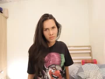 Bee_Thai May 20, 2025 Chaturbate stream image