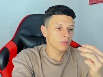 Santi_Alpha May 20, 2025 Chaturbate stream image
