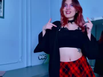 Flora_Florenzi May 20, 2025 Chaturbate stream image
