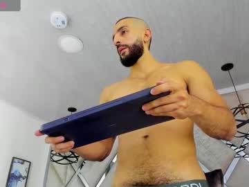 Yiyo10_ May 20, 2025 Chaturbate stream image
