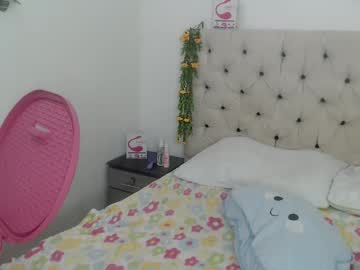 Kisslove20 May 20, 2025 Chaturbate stream image