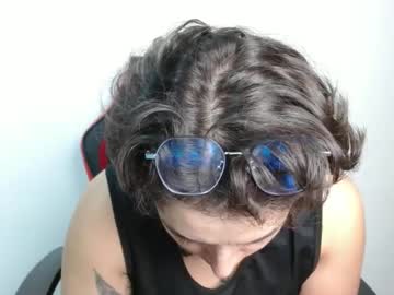Alex_Parker07 May 21, 2025 Chaturbate stream image