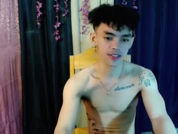 Urhunky_Boy May 21, 2025 Chaturbate stream image