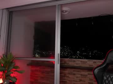 Emilyfitness8 May 21, 2025 Chaturbate stream image