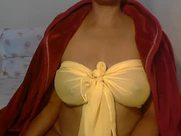 Pearassmmm May 21, 2025 Chaturbate stream image