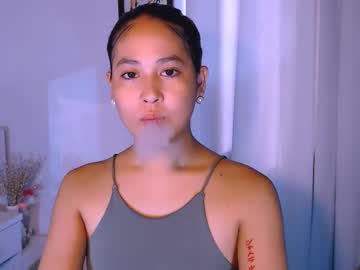 Yvannasilva18 May 21, 2025 Chaturbate stream image