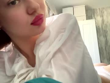 Lizalova May 21, 2025 Chaturbate stream image