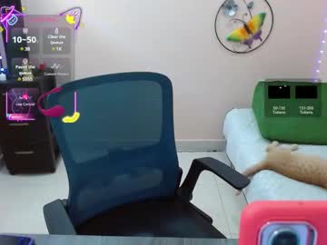 Miss_Mafehot May 21, 2025 Chaturbate stream image