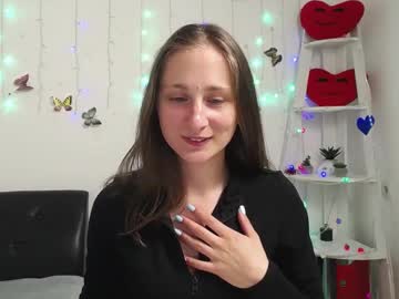 Michellee11 May 21, 2025 Chaturbate stream image