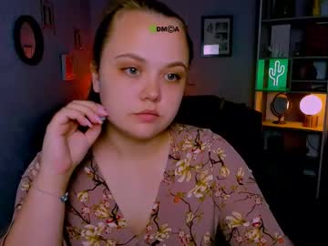 Keri_Ti1 May 21, 2025 Chaturbate stream image
