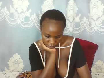 Prettydarkskin002 May 21, 2025 Chaturbate stream image