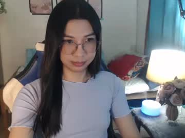Urwetasianprincessxx May 21, 2025 Chaturbate stream image