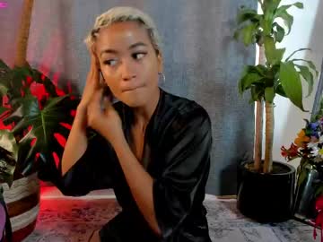 Julieta__Cooper May 21, 2025 Chaturbate stream image