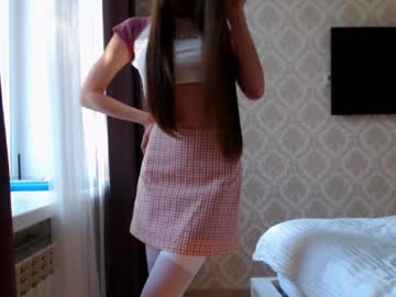 Keep_Me_Closer May 21, 2025 Chaturbate stream image