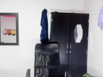 Lennonhot4 May 21, 2025 Chaturbate stream image