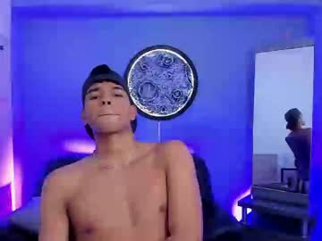 Reymond_404 May 21, 2025 Chaturbate stream image