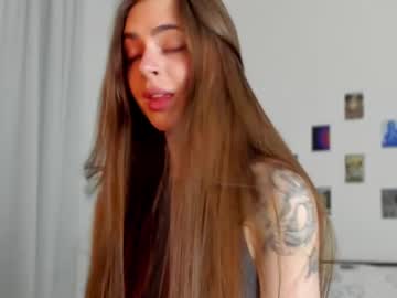 Tiffany_Loong May 21, 2025 Chaturbate stream image