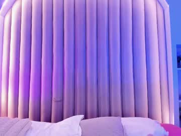 Parisfox_ May 21, 2025 Chaturbate stream image