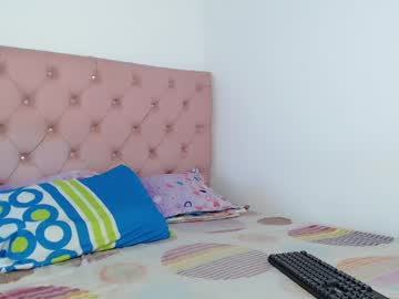 Elettra_Parisi19 May 21, 2025 Chaturbate stream image