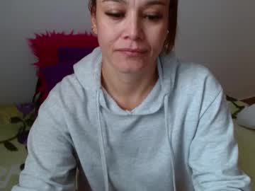Jessi_Robertss May 21, 2025 Chaturbate stream image
