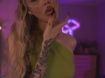 Manifreyja May 21, 2025 Chaturbate stream image