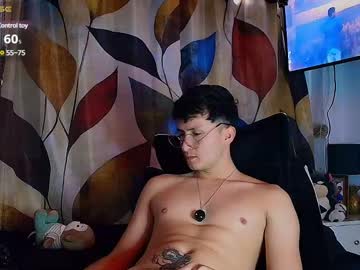 Santyago_Taylor May 21, 2025 Chaturbate stream image