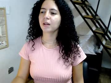 Samantha2girl stream photo from May 21, 2025