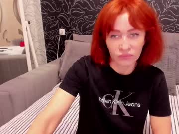 Jullia_Moor May 22, 2025 Chaturbate stream image