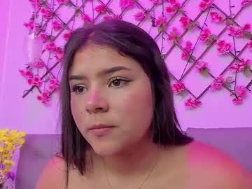 Oriana_Guzman May 22, 2025 Chaturbate stream image