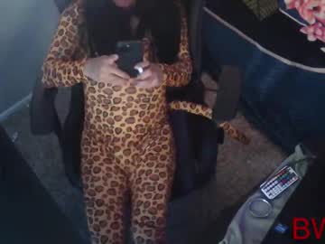 Autumnklar51 May 22, 2025 Chaturbate stream image