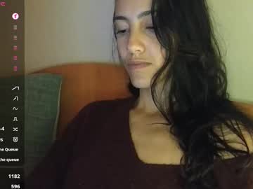 Innocentlatiina May 22, 2025 Chaturbate stream image