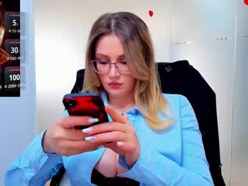 Evelyne_Rose May 22, 2025 Chaturbate stream image