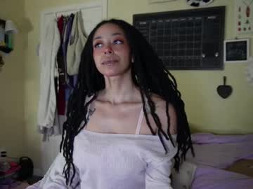 Lavvendervictoria May 22, 2025 Chaturbate stream image
