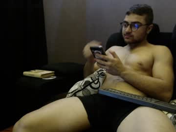 Roger_Belmont May 22, 2025 Chaturbate stream image