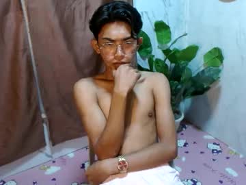 Asianhotbigcock May 22, 2025 Chaturbate stream image