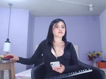 Abril_9431 May 22, 2025 Chaturbate stream image