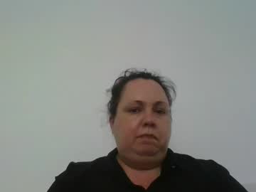 Diannecrunchy stream photo from May 22, 2025