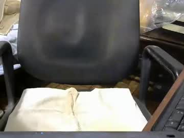 Krowby May 22, 2025 Chaturbate stream image