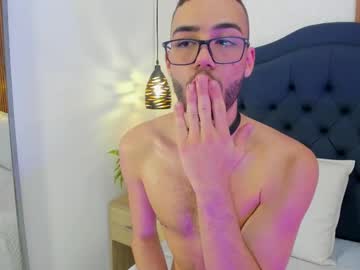 Lucas_Navarro May 22, 2025 Chaturbate stream image