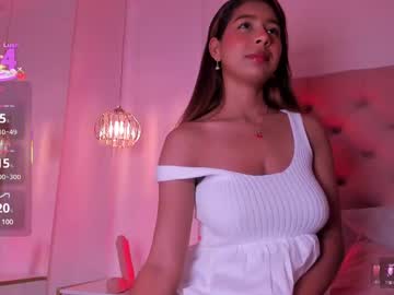 Bella_Rosse_Cute_ May 22, 2025 Chaturbate stream image