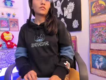 Eviegothel May 22, 2025 Chaturbate stream image