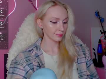 Soo_Emma stream photo from May 22, 2025